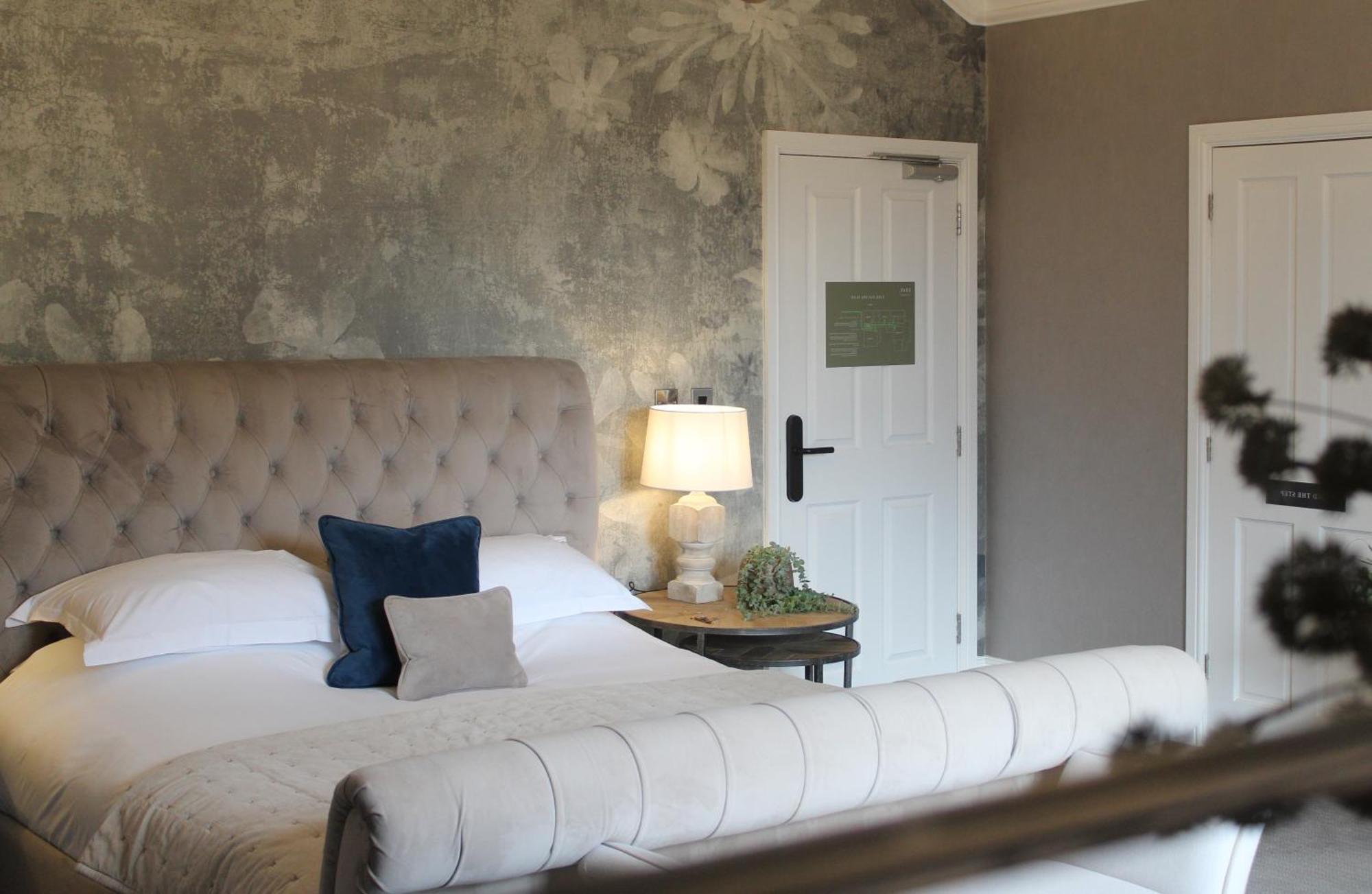 Stay On The High Street Tarporley Exterior photo